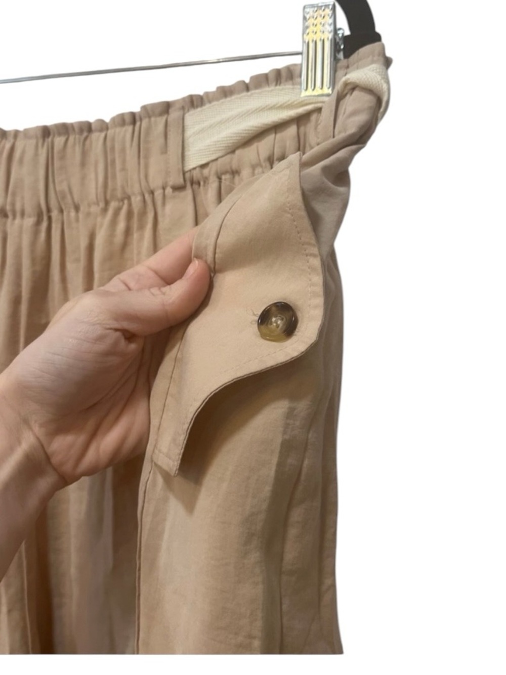 Anthropologie Safari Wide Leg Cargo Belt Flowy Pants in Tan Size Medium - Picture 9 of 14